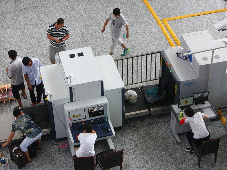 X-ray security inspection machine X-ray security inspection machine